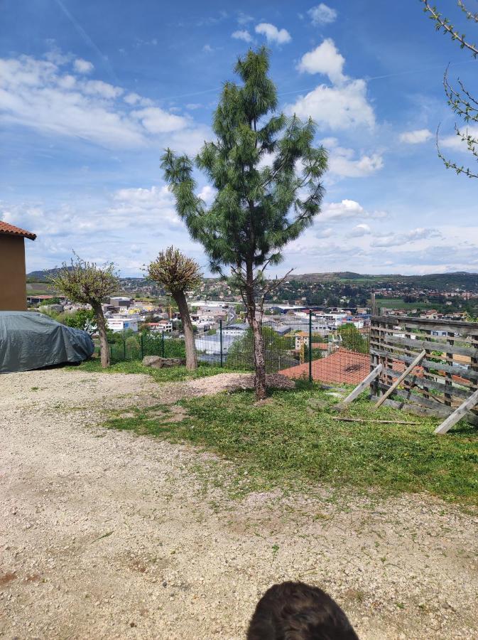 شقة F2 Exterieur Lit King Size Brives-Charensac المظهر الخارجي الصورة